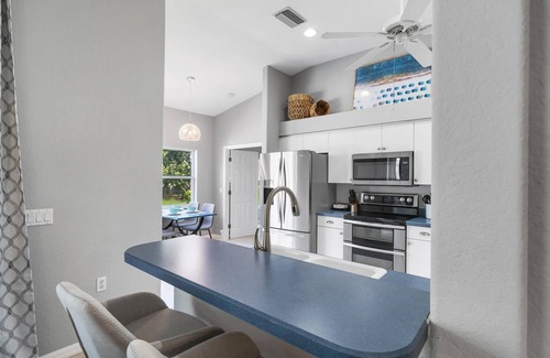 Long Meadow House | 4 Reasons Resort - Golf, Beach, Private Pool, Family Fun! In Rotonda