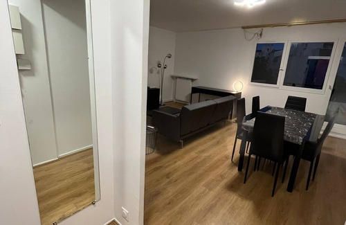 Ormetteau-Port Apartment | 4-room apartment in Créteil with parking, private residence