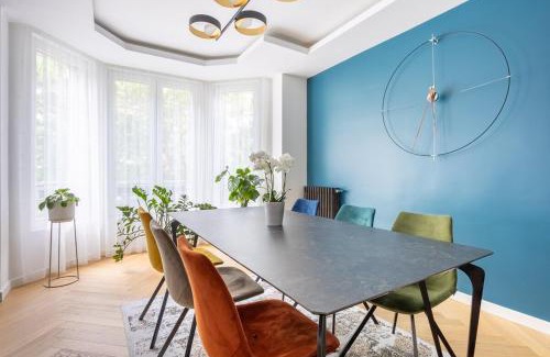 Bois-Colombes Apartment | 4-room apartment Place de la Mairie - City Center