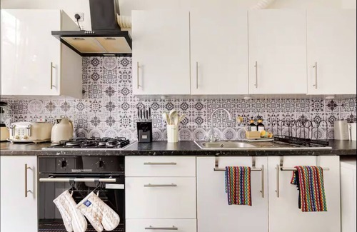 Kings Cross St. Pancras Apartment | 4 rooms in Central London -King's Cross