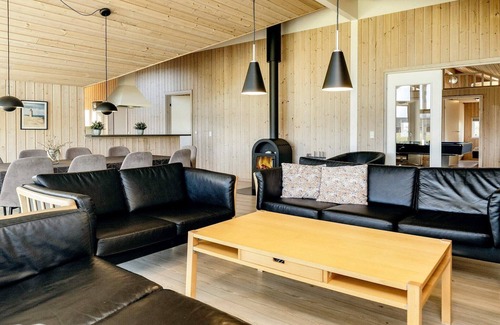Nr. Lyngby House | 4 star holiday home in Løkken-By Traum