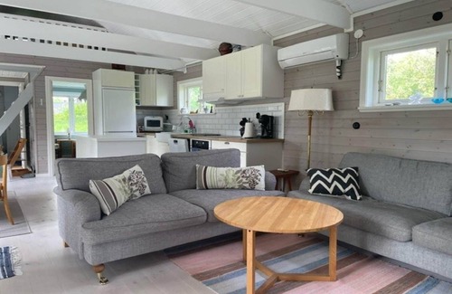 Resaro House | 4 star holiday home in VAXHOLM