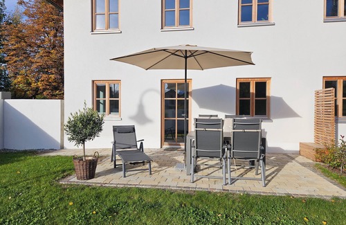 Buching Apartment | 4-star Ott vacation apartment - with separate garden - at the foot of the Buchenberg
