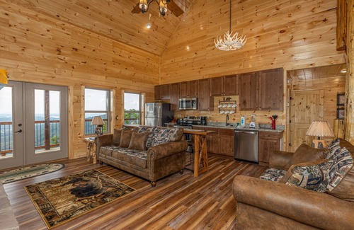 Sevierville Cabin | 4 States View-Gatlinburg, Private Pool, Game Room