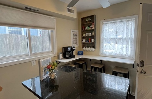 Antioch Cottage | #4 The Cozy Cottage