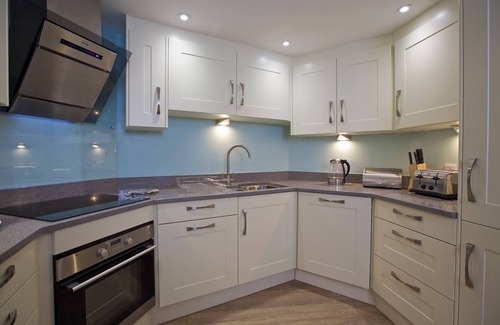 Salcombe Cottage | 4 THE SALCOMBE, family friendly, with pool in Salcombe