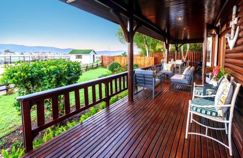 Old Place Apartment | 4 TIDES Knysna River Club by First Private Stays