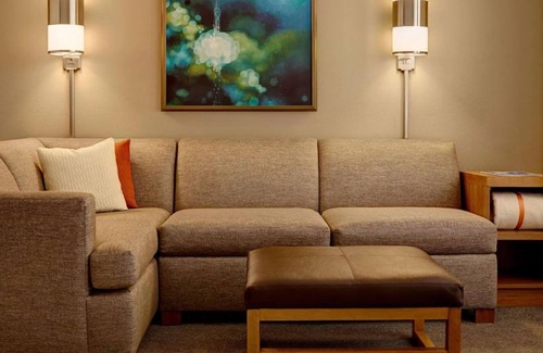 Austin Hotel | 4 Units Near Bullock Texas State History Museum, FREE Parking, Outdoor Pool!
