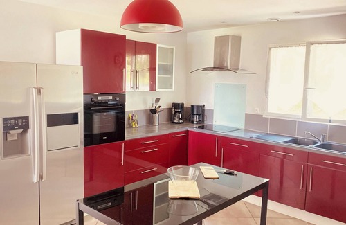 Saint-Eloy House | 4 * villa indoor pool, billiards, baby, ping pong, tennis 100m