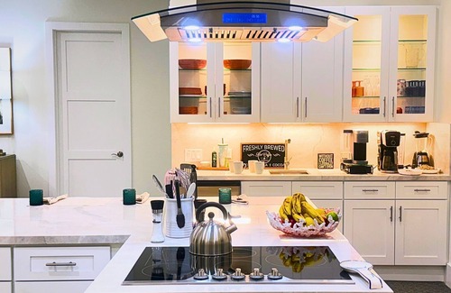 Dania Beach House | 40% DISCOUNT NEW YRS WK-NEWLY BUILT WTR FRNT BCH HM in East Ft Lauderdale Area