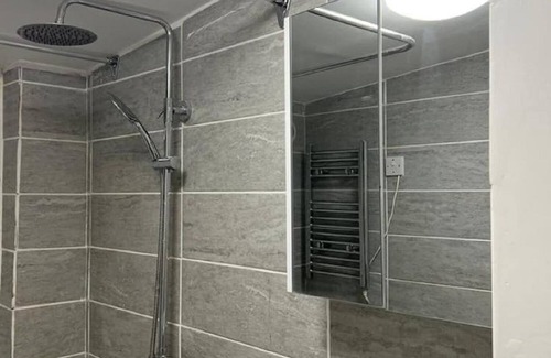 Tower Hamlets Apartment | 40% off. 12min to BANK. STUDIo