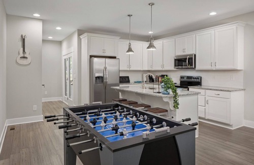 Talbot's Corner House | 40% OFF, 8 bd/6ba with ROOFTOP