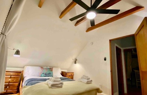 Powderhorn House | 40% OFF THROUGH March 15th!! Pristine Carriage House