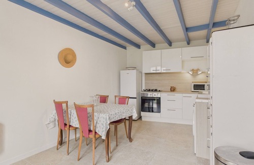 Plougrescant Ski Chalet | 400 m to the beach – House for 5 – Garden