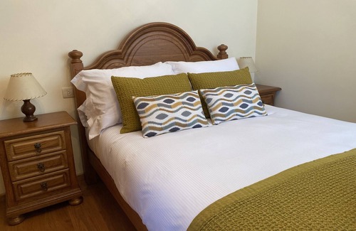 Tabagon House | 400 m2 villa with pool and barbecue.