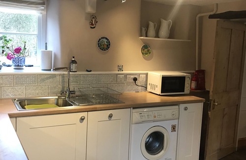 Wells Cottage | 400 year old cottage near Wells, Cheddar and Glastonbury. Dog and child friendly