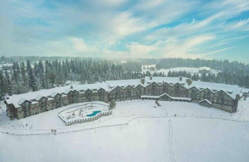 Cle Elum Apartment | 4006 Suncadia Lodge Pool and Hot-Tub Access with Hotel Amenities
