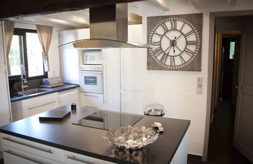 Saint-Aygulf House | 400m from the sea, Villa with splendid sea view, heated infinity pool