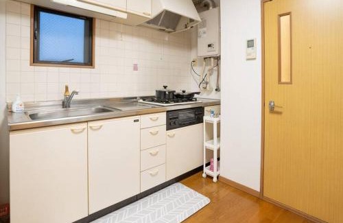 Sakura Apartment | 402号室貸切!2DK/京成佐倉駅徒歩3分・電車成田空港20分/2部屋/厨房/風呂/畳/家具綺麗!