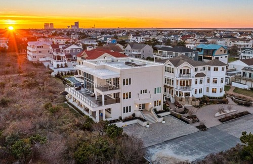 A-Zone House | 402 and 406 · Exclusive Beachfront Mansions + Sleeps 36 +Hot tubs