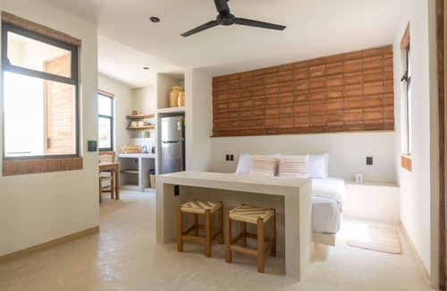 Brisas de Zicatela Apartment | 402 | Starlink | 2 min. walk to the beach