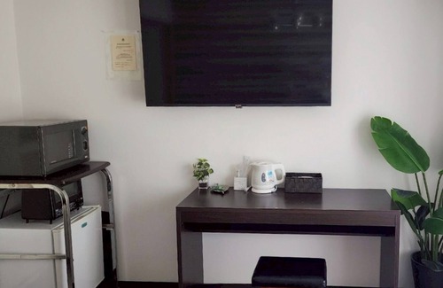 Kanazawa Apartment | 402 Twin room with shower room 2 single beds Near Kanazawa Castle Park/Kanazawa Ishikawa