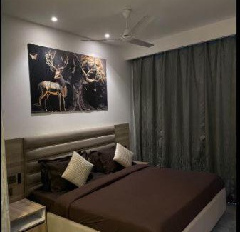 Noida Apartment | 40th Floor River View Supernova
