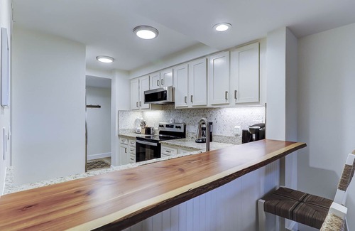 Palmetto Dunes Condo | 412 Captains Walk- OCEANFRONT AND BEAUTIFUL!