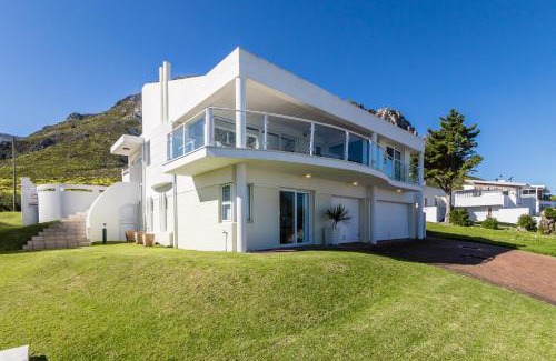 Voelklip Villa | 42 on 4th