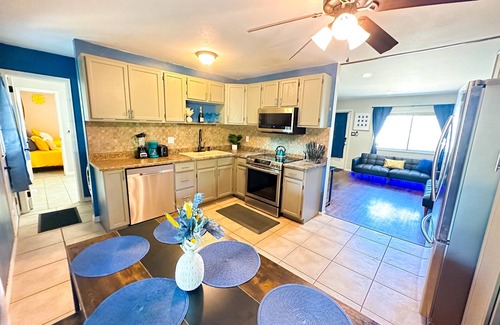 Pueblo House | 420Friendly HotTub Arcade Home