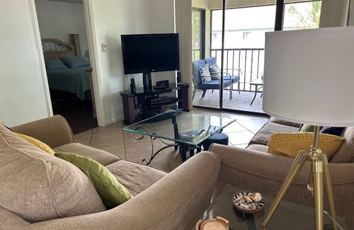 South Bradenton Condo | 4258 - Beautiful 2-bed/2 bath condo close to IMG and the beaches in Bradenton