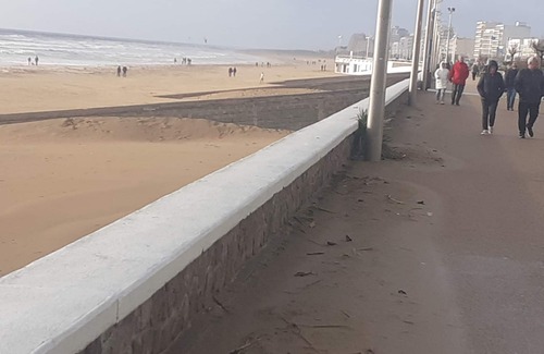 Saint-Jean-de-Monts Apartment | 43 m² apartment with balcony 80 m from the beach in Saint Jean de Monts