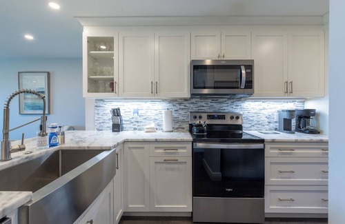 Hilton Head Island Villa | 43 Ocean Club: Oceanfront Paradise. 2 Bed. 2 Bath. Free Bikes!