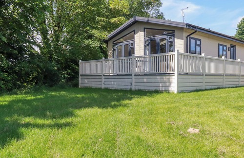 Hewas Water Cottage | 43 THE MAPLES, family friendly, country holiday cottage in Sticker