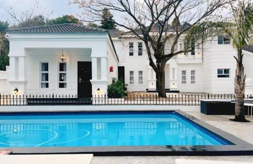 Greater Johannesburg Metropolitan Area Apartment | 435 on vale boutique aparthotel
