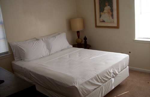 Panama City House | 4482 Basic Intown Apartment convenient to Town and Beach