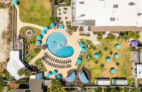 Saint Helena Island House | 449 Tarpon Blvd