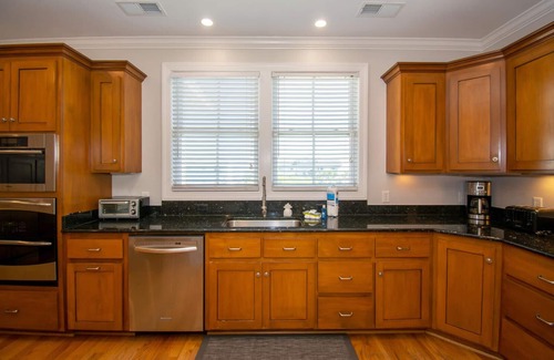 Saint Helena Island House | 449 Tarpon Blvd