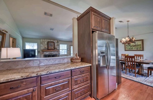 Blanco House | 45-ac Estate-Private Blanco River Access-Fire Pit!