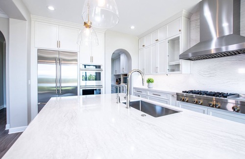 Fairbanks Summit House | 45 plus day stays in highly sought after Mirasol