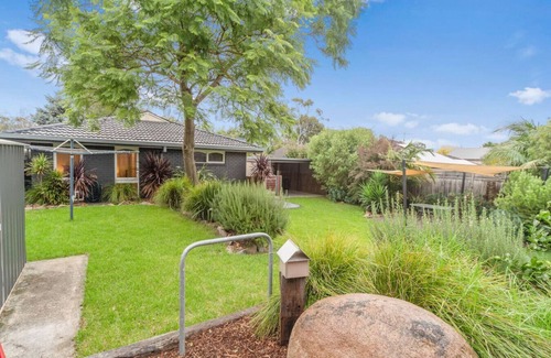 Rosebud Apartment | 45 Sherwood Ave · Sherwood Retreat