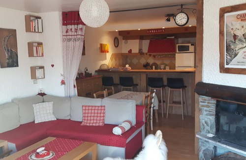 Combloux Apartment | 45M ² in the CENTER of COMBLOUX. 2 to 4 pers. READ THE APPRECIATIONS!