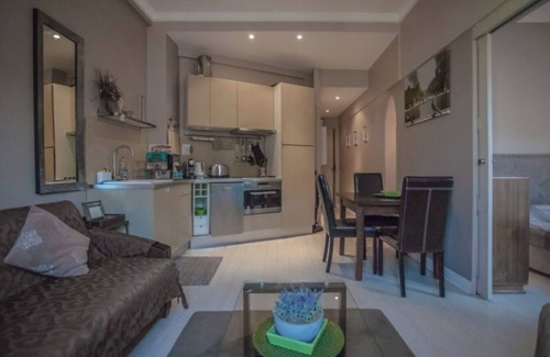 Chaussee-d'Antin Apartment | 45sqm 1br apartment with 2 terraces in Madeleine