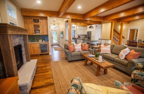 Maple City Cottage | 4678 on Glen Lake - 2 Luxury Cottages