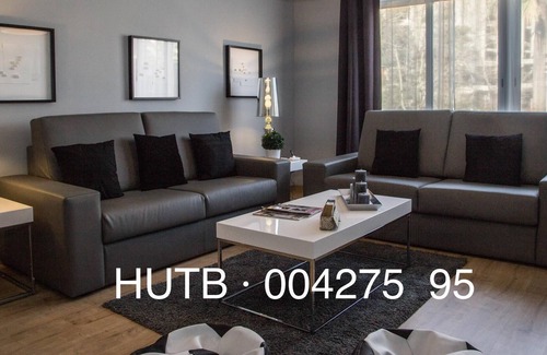 La Maternitat i Sant Ramon Apartment | 47. Futbol G12 Apartment