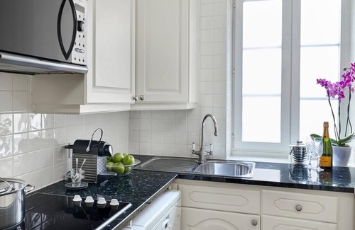 City of Westminster Apartment | 47 Park Street- Grand Residences by Marriott