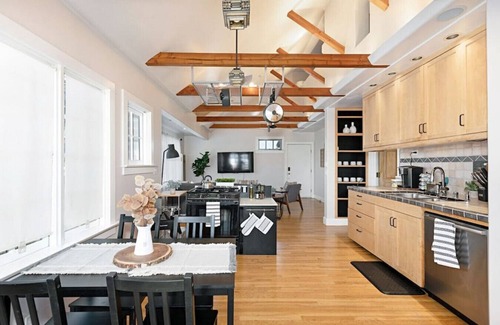 Normal Heights Apartment | 4704 E Mountain · Stylish Interior w Private Patio/Mural/Firepit/BBQ
