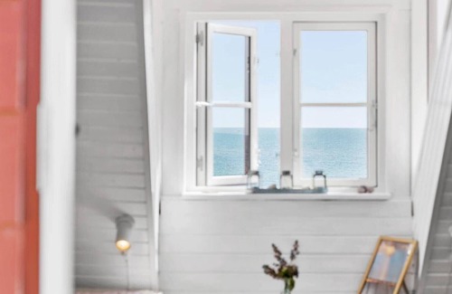 Arnager House | 4715 Rønne - Redningsvejen 3