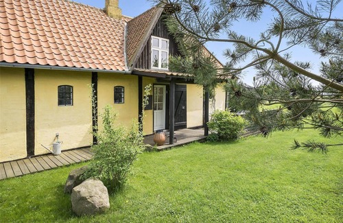 Pedersker House | 4737 Aakirkeby - Ølenevej 39