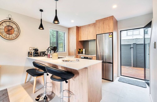 Newton House | 48/3 Burton St, Grafton